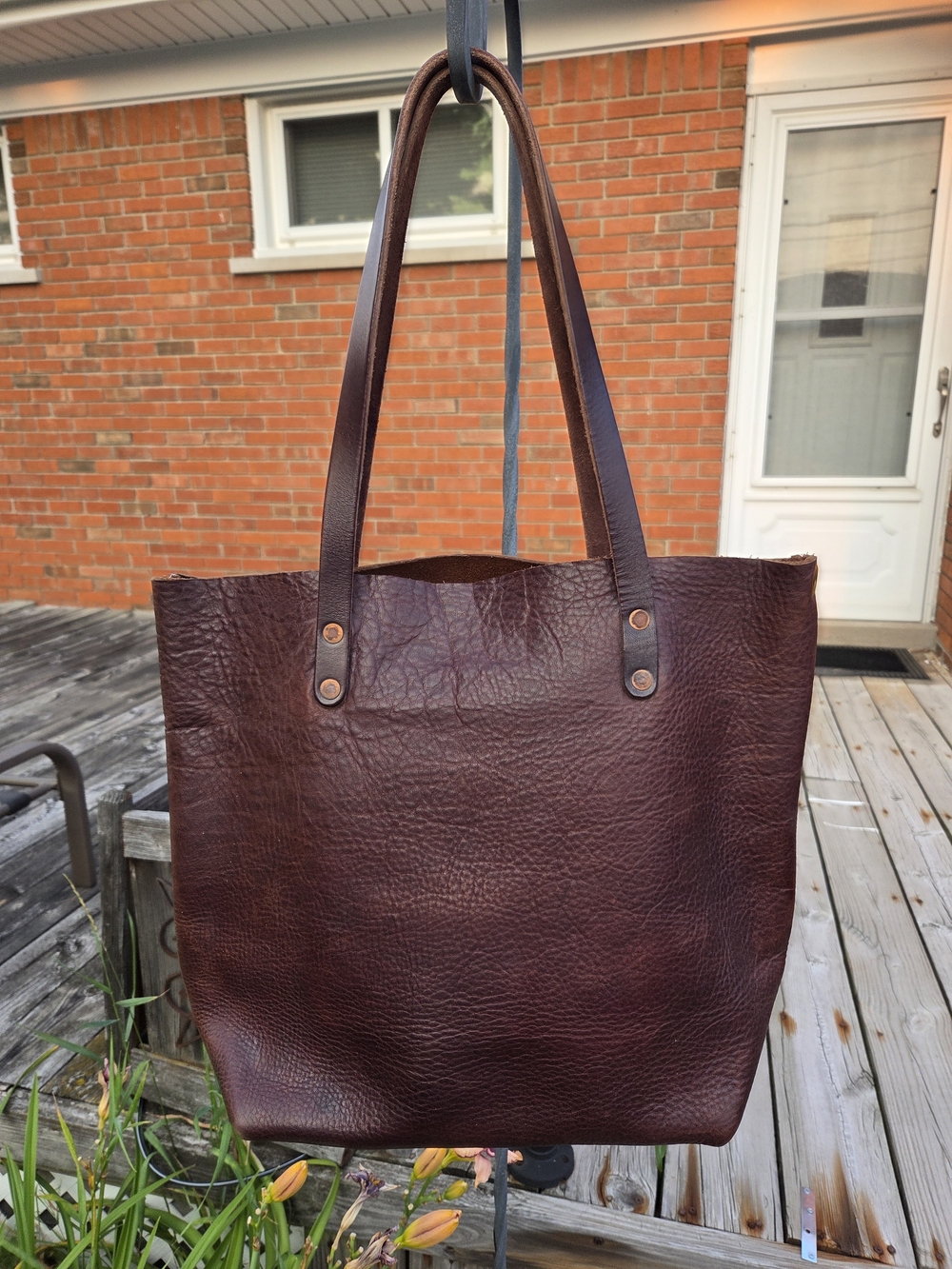 KMM & Co. Hickory Brown Leather Standard Tote Bag